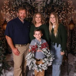 Meet your Posher, Chasity